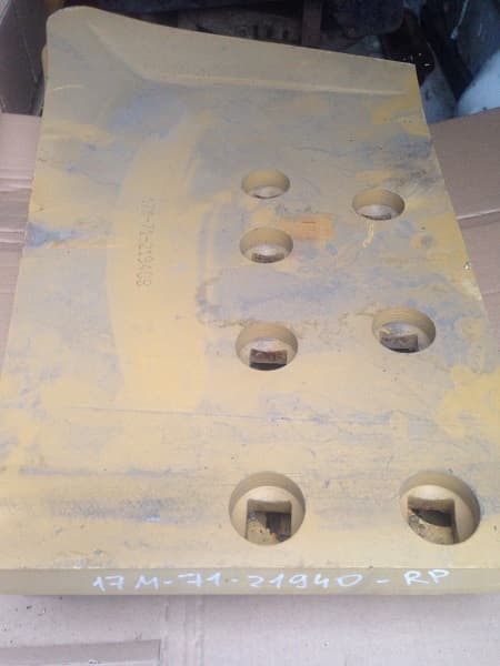 Нож боковой 17M-71-21940