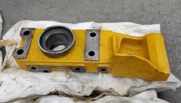 ОПОРА ХОДОВОЙ 195-30-13410