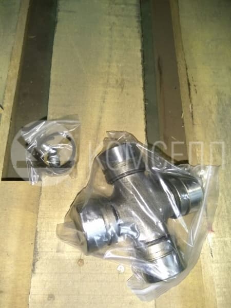 Крестовина карданного вала K9002679