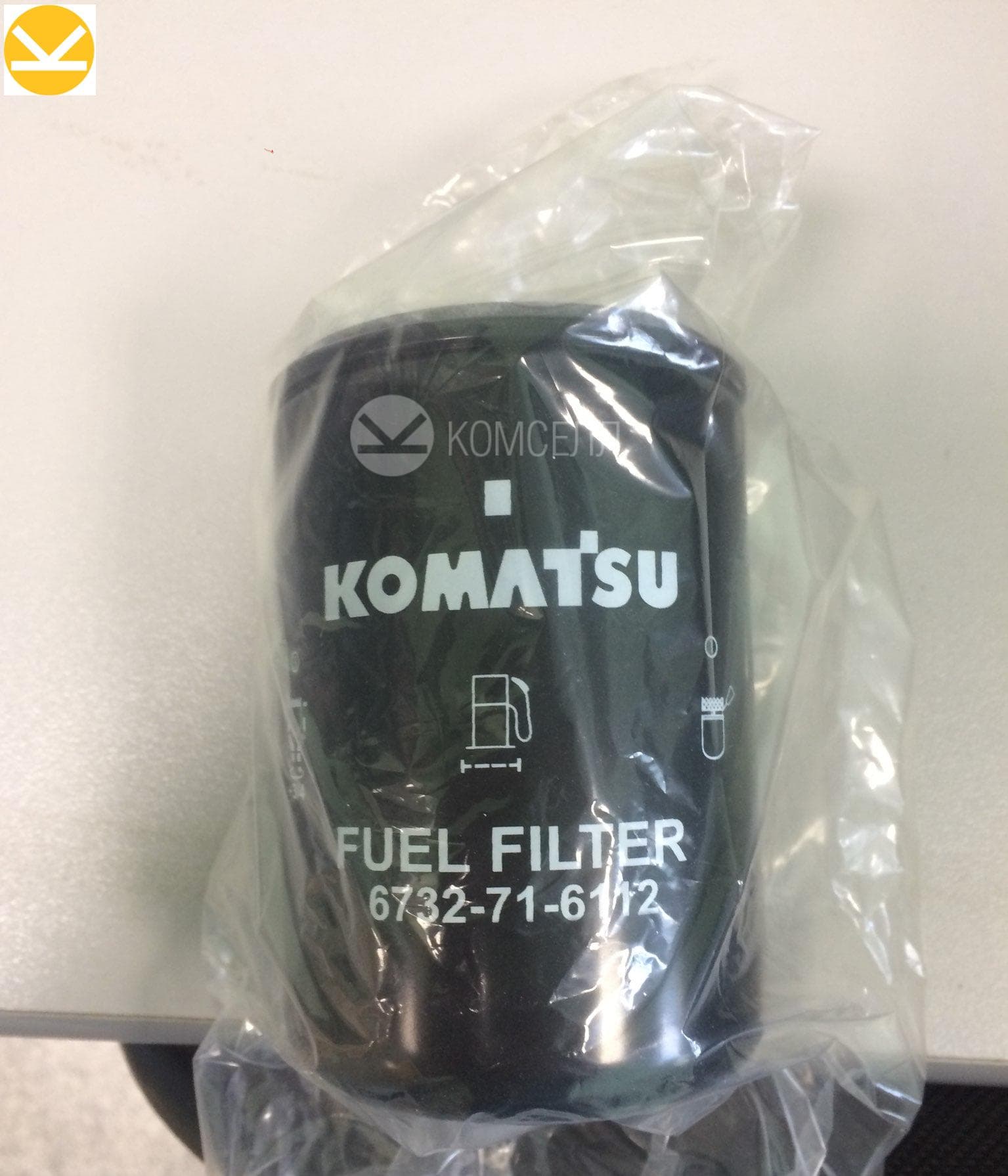 Фильтр топливный 6732-71-6112
