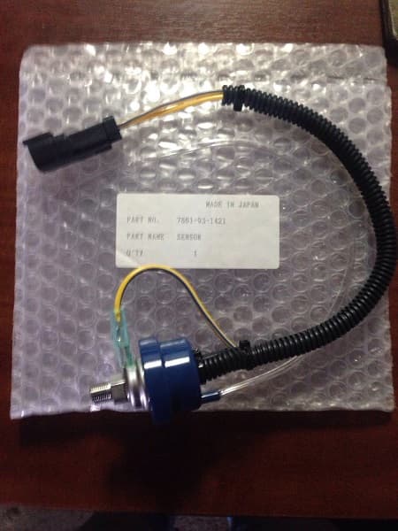 Датчик 7861-93-1421