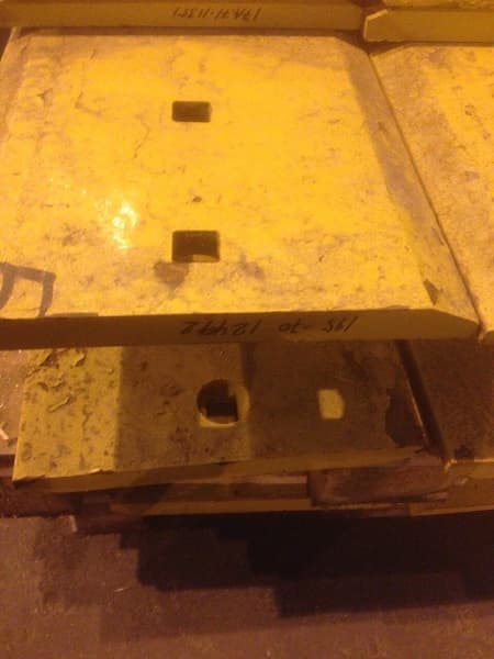 Нож центральный 195-70-12492